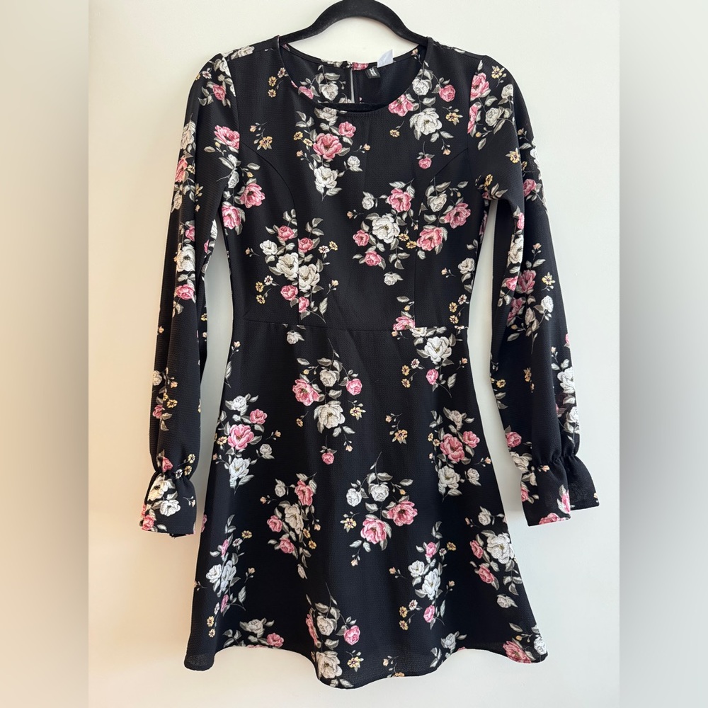 H&M Black Floral Long Sleeve Dress - Pink & White Roses - Picture 11 of 16